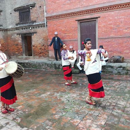Khwapa Chhen Hotel Bhatgoan Buitenkant foto