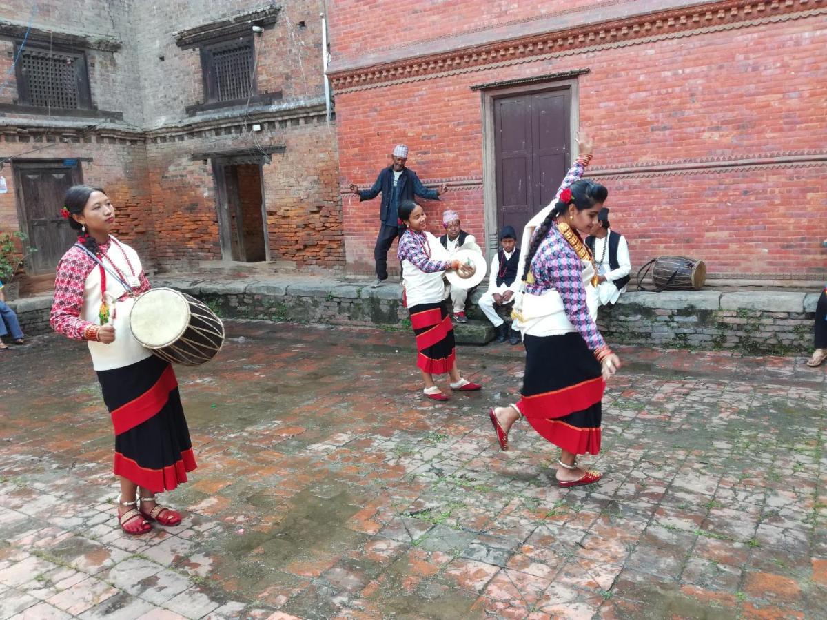 Khwapa Chhen Hotel Bhatgoan Buitenkant foto