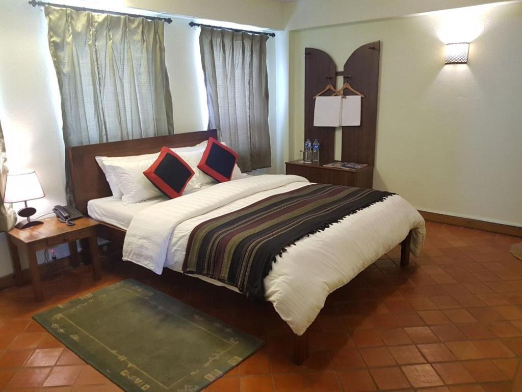 Khwapa Chhen Hotel Bhatgoan Buitenkant foto