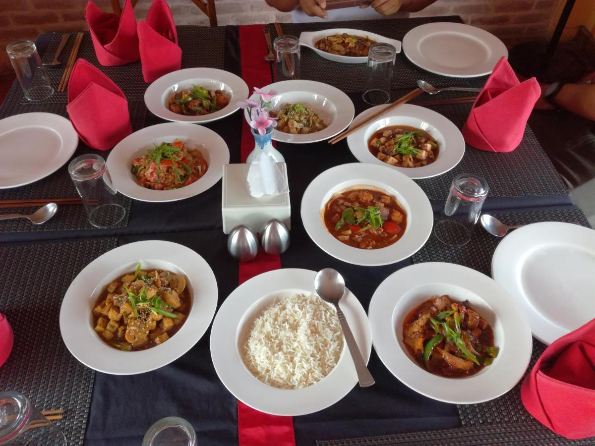 Khwapa Chhen Hotel Bhatgoan Buitenkant foto